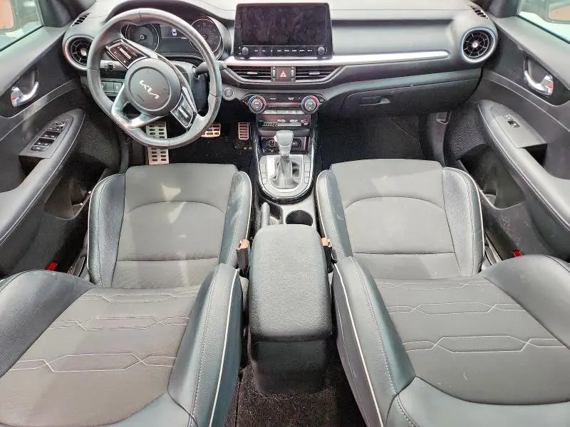 2022 KIA FORTE GT LINE  