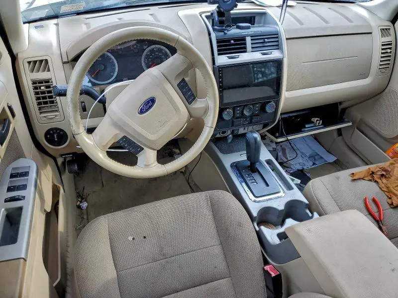 2010 FORD ESCAPE XLT  