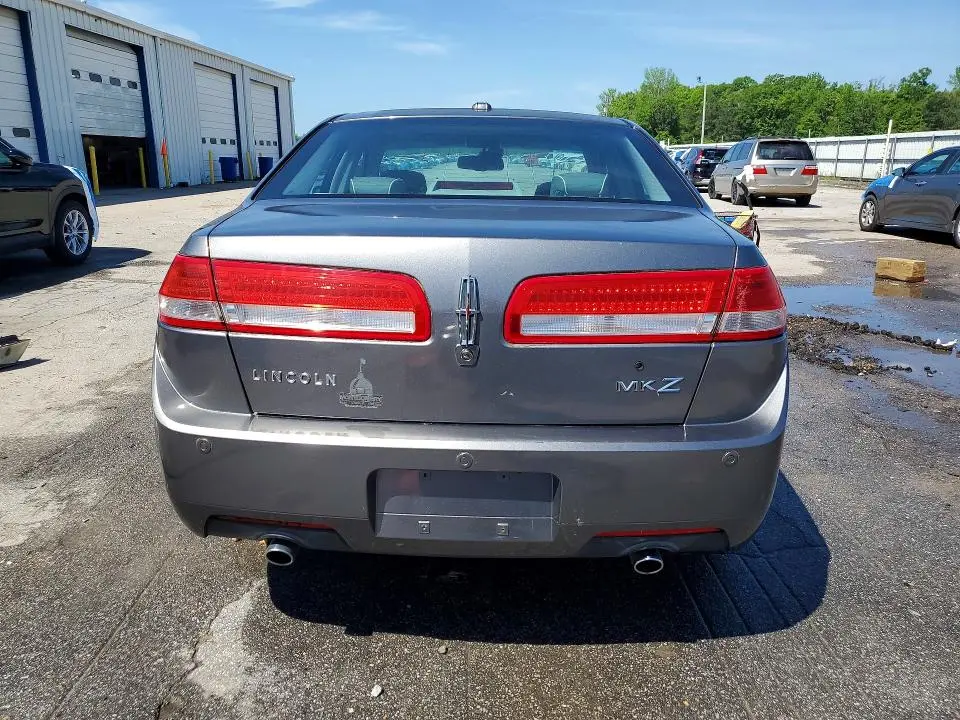 2010 LINCOLN MKZ   