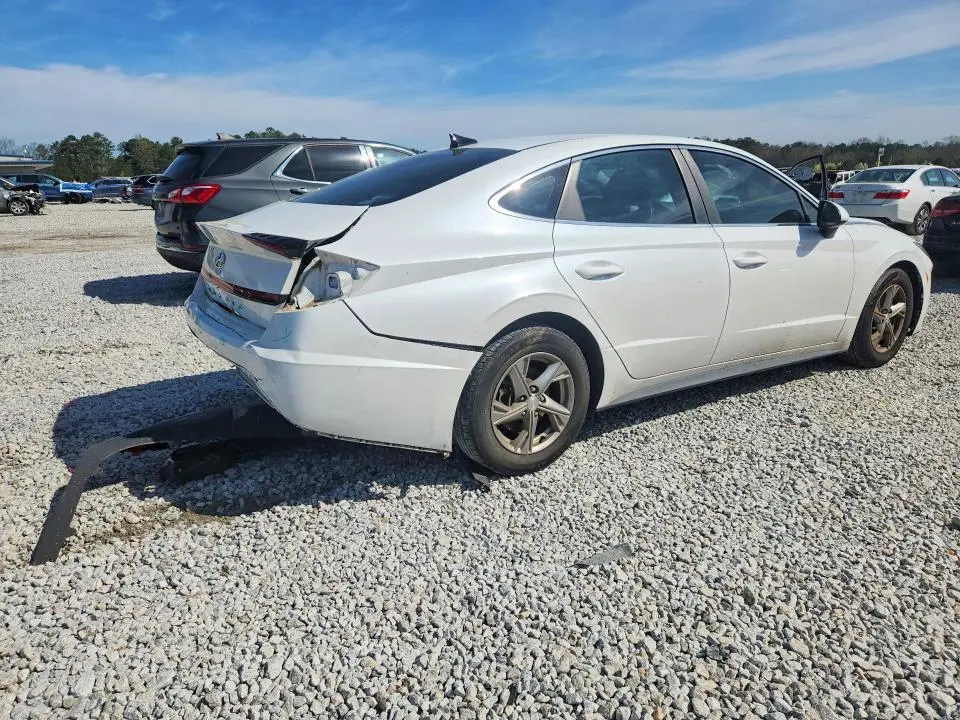 2020 HYUNDAI SONATA SE  
