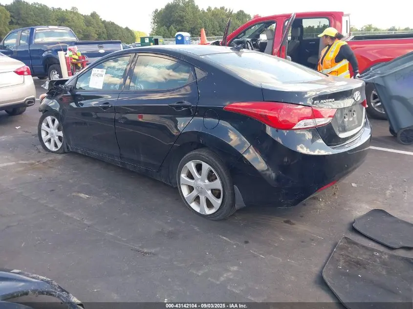 2013 HYUNDAI ELANTRA LIMITED