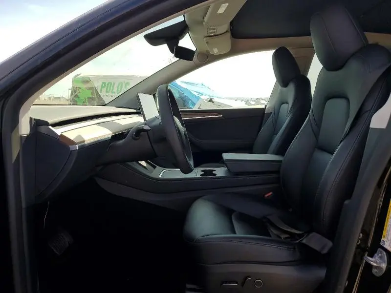 2025 TESLA MODEL Y   