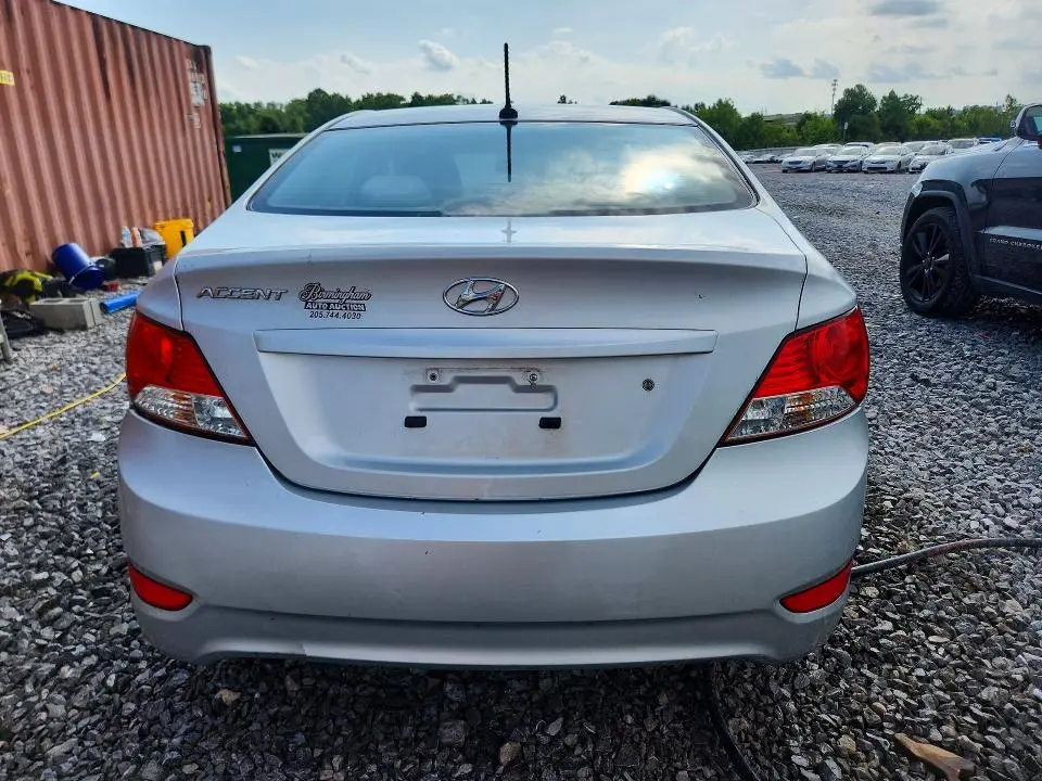 2013 HYUNDAI ACCENT GLS  