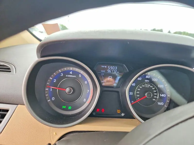 2013 HYUNDAI ELANTRA GLS  
