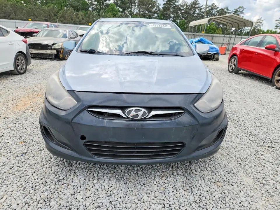 2013 HYUNDAI ACCENT GLS  