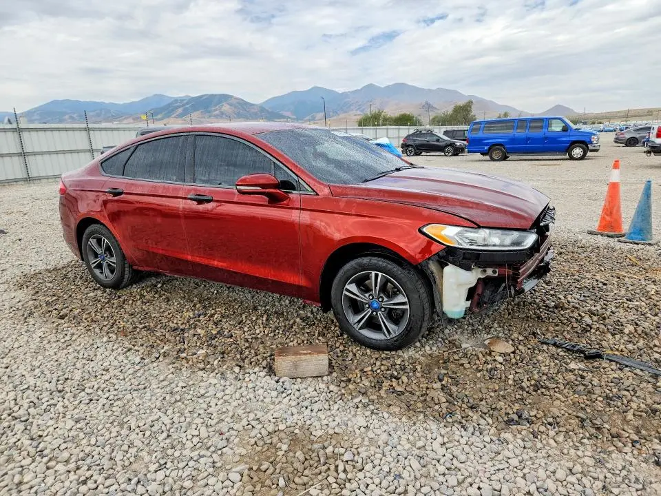 2014 FORD FUSION SE  