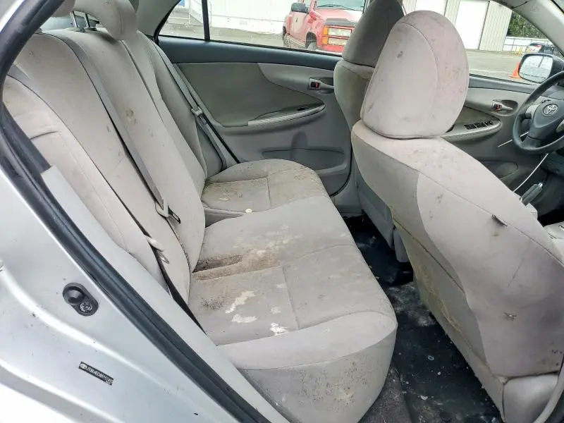 2011 TOYOTA COROLLA LE  