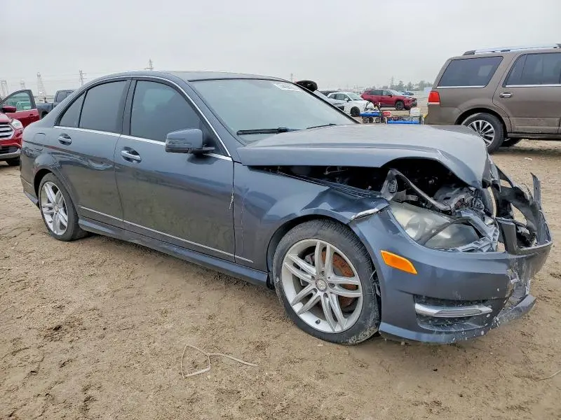 2014 MERCEDES-BENZ C 250  