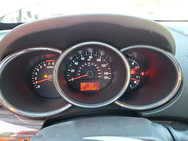 2012 KIA SORENTO BASE  