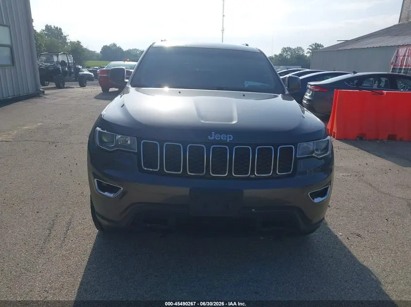 2020 JEEP GRAND CHEROKEE LAREDO E 4X4