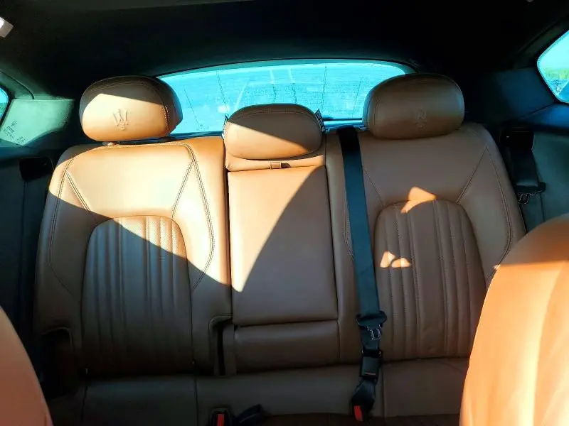 2017 MASERATI LEVANTE LUXURY  