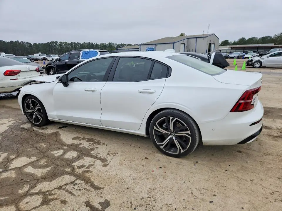 2024 VOLVO S60 PLUS  