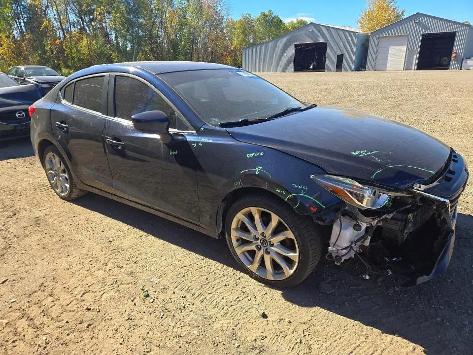 2016 MAZDA 3 TOURING  