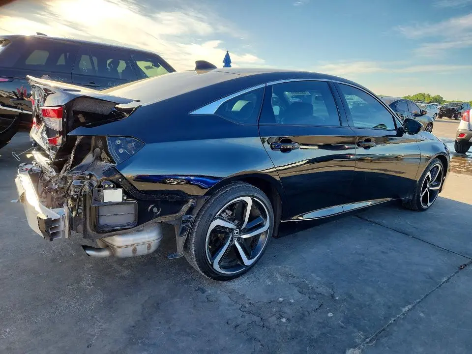 2022 HONDA ACCORD SPORT  