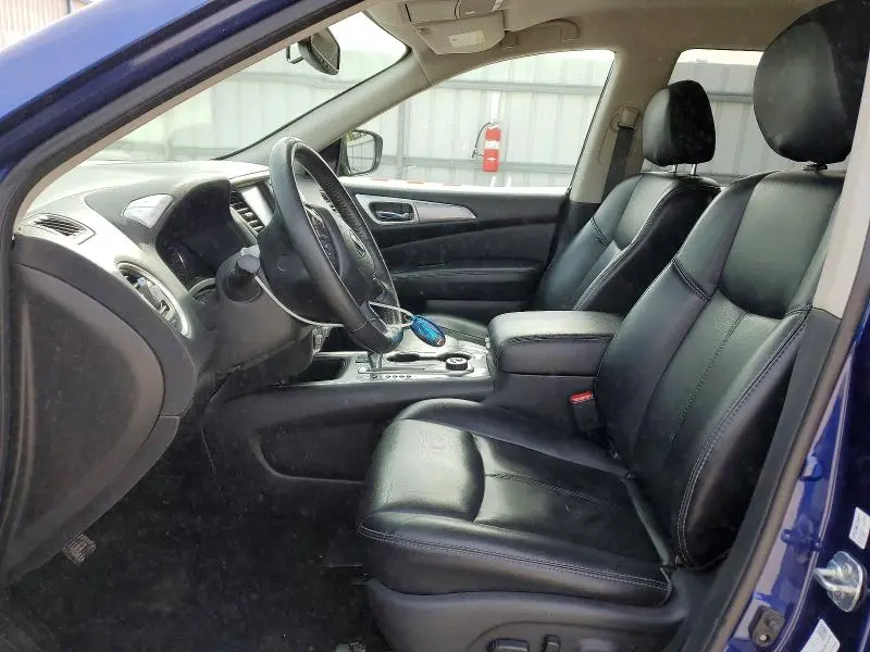 2019 NISSAN PATHFINDER SL  