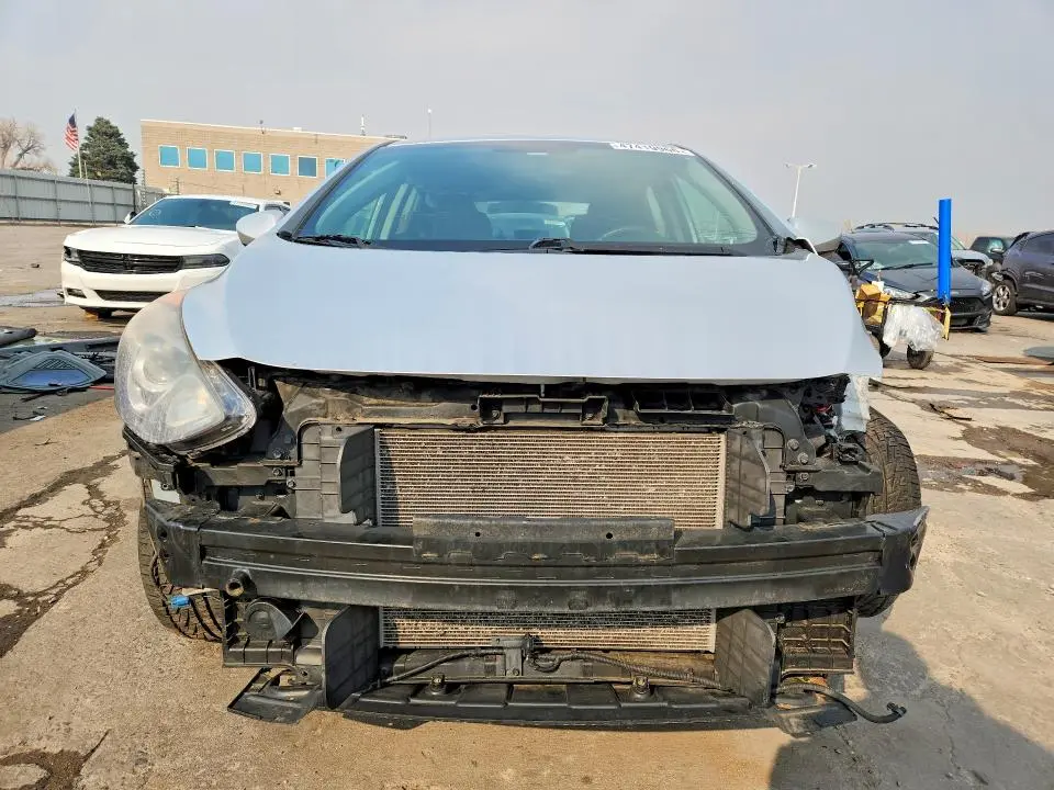 2016 HYUNDAI ELANTRA GT BASE  