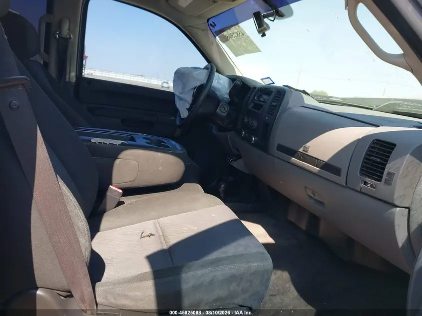 2010 CHEVROLET SILVERADO 1500 LS