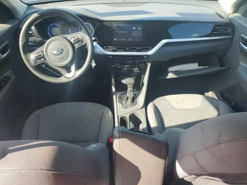 2020 KIA NIRO LX  