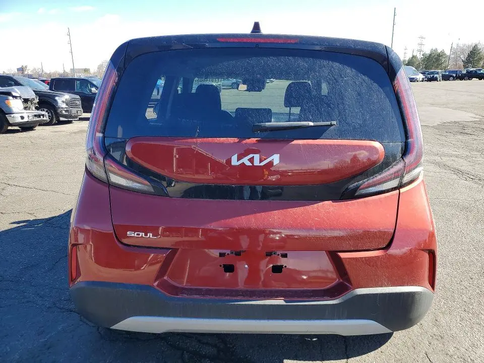 2024 KIA SOUL LX, S  