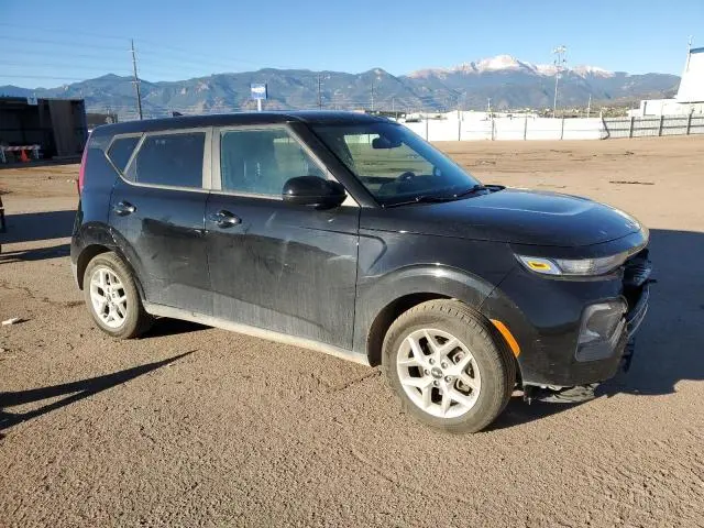 2022 KIA SOUL LX  