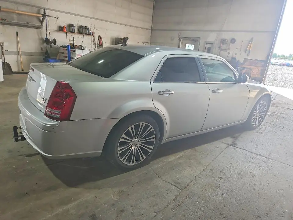 2010 CHRYSLER 300 S  
