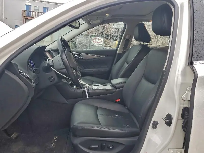 2016 INFINITI Q50 PREMIUM  