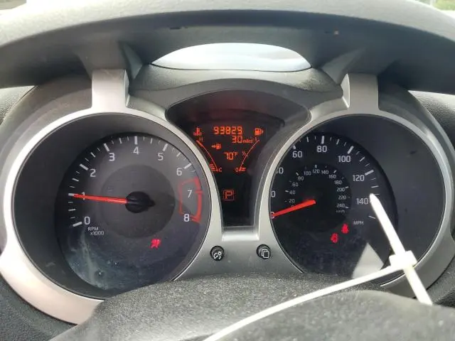2014 NISSAN JUKE S  