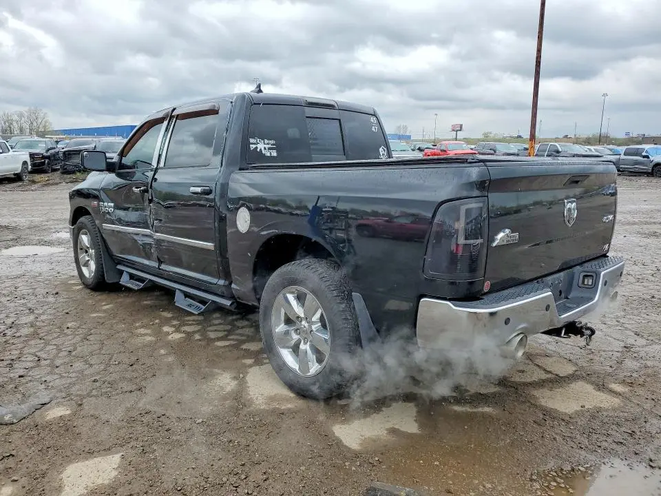 2013 RAM 1500 SLT  