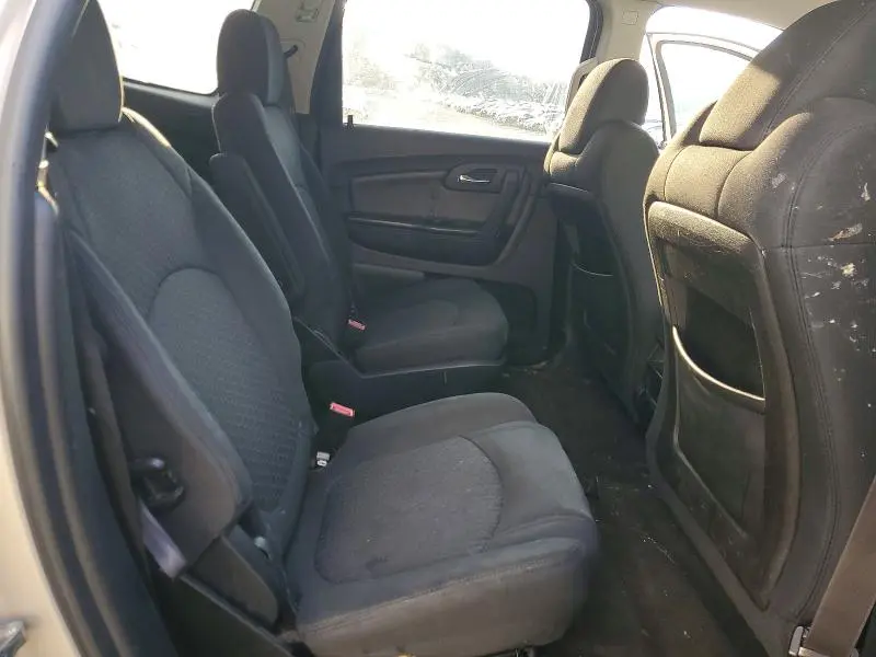 2011 CHEVROLET TRAVERSE LT  