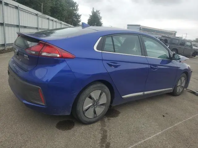 2021 HYUNDAI IONIQ SE