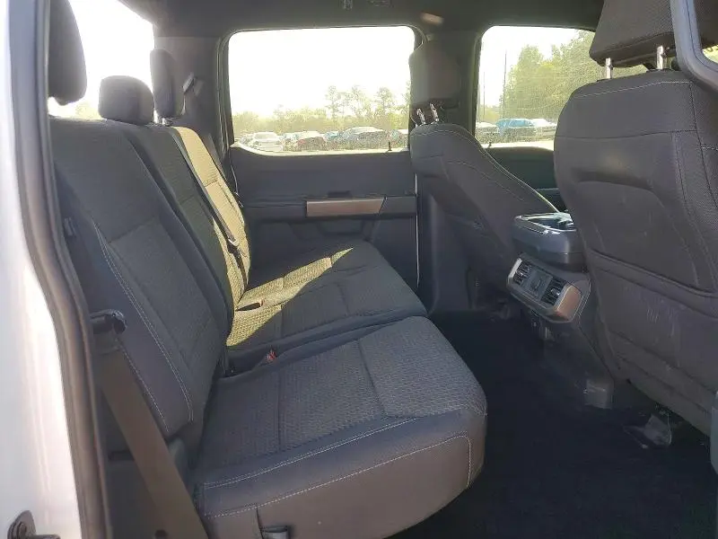 2024 FORD F150 STX  