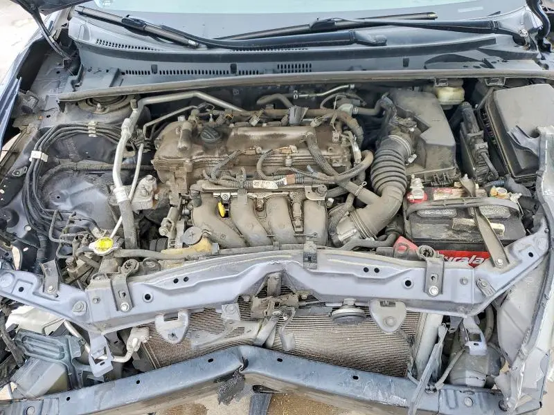 2015 TOYOTA COROLLA LE PLUS  
