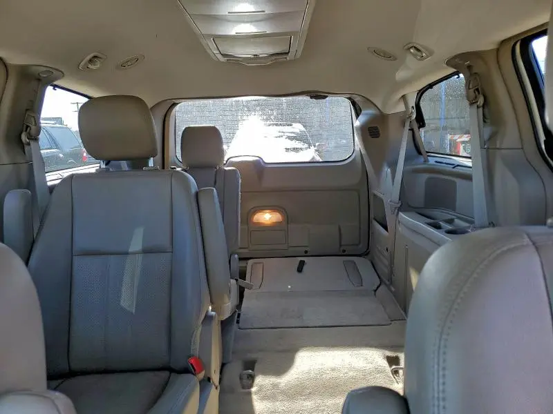 2015 CHRYSLER TOWN & COUNTRY TOURING L  