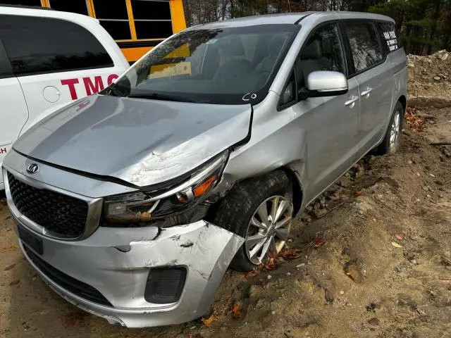 2017 KIA SEDONA L  