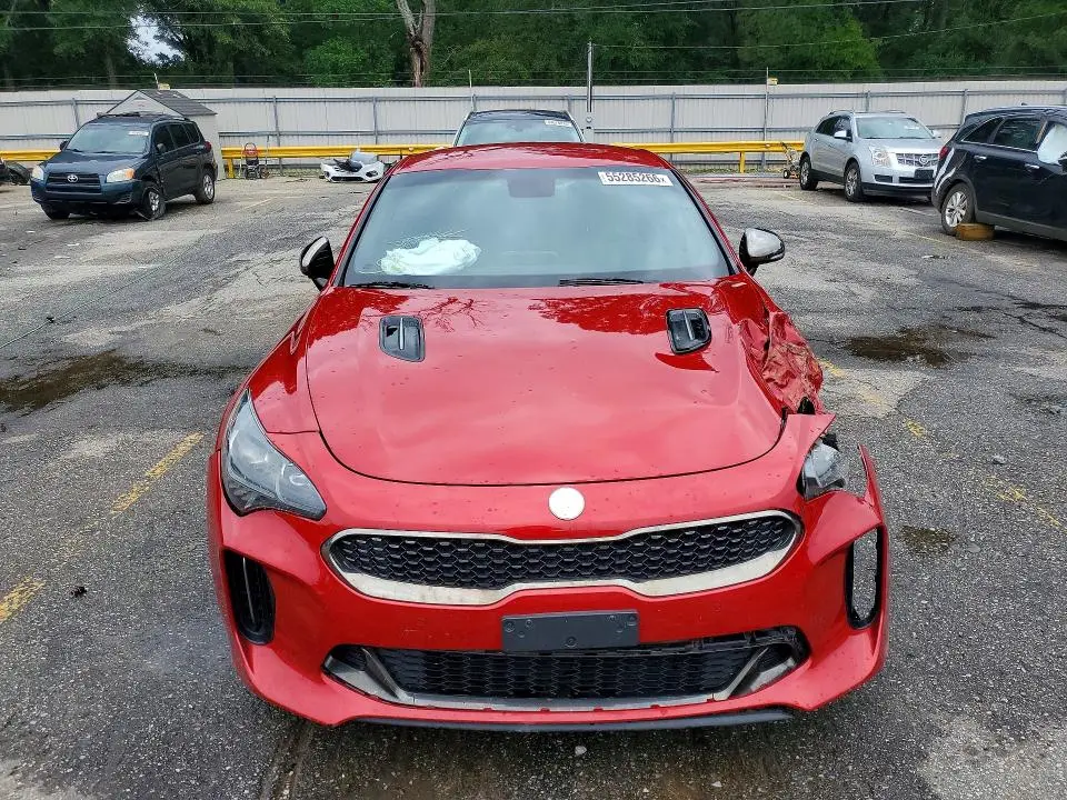 2019 KIA STINGER GT  