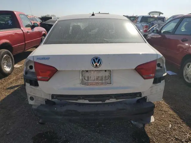 2013 VOLKSWAGEN PASSAT S