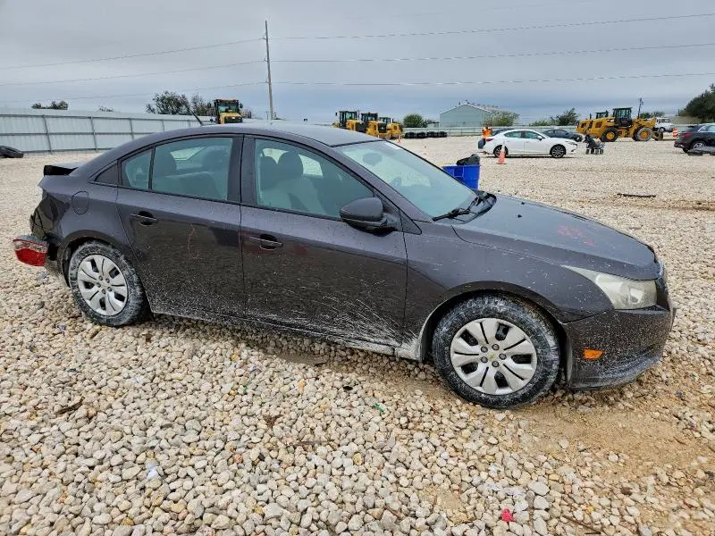 2014 CHEVROLET CRUZE LS  