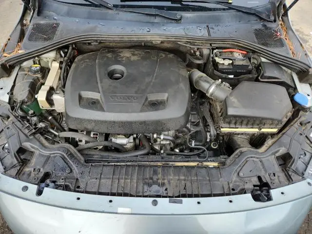 2017 VOLVO S60 DYNAMIC  