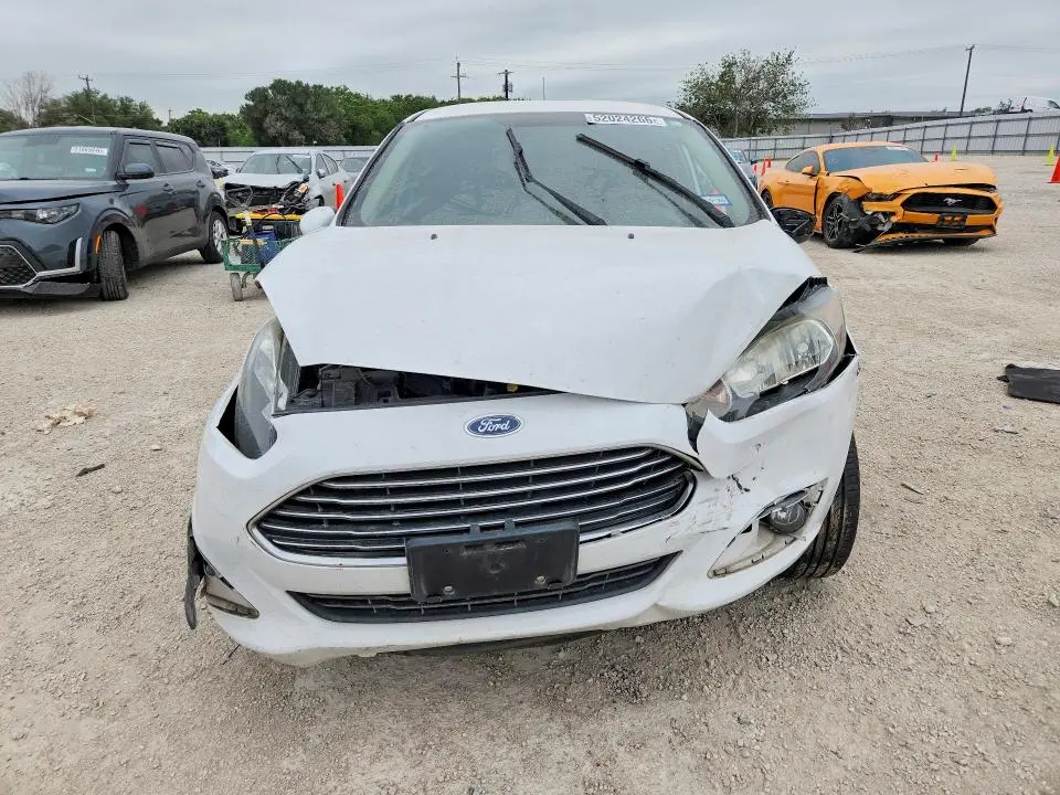 2019 FORD FIESTA SE  