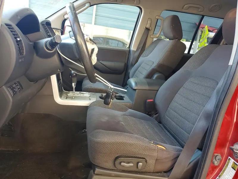 2012 NISSAN PATHFINDER S  