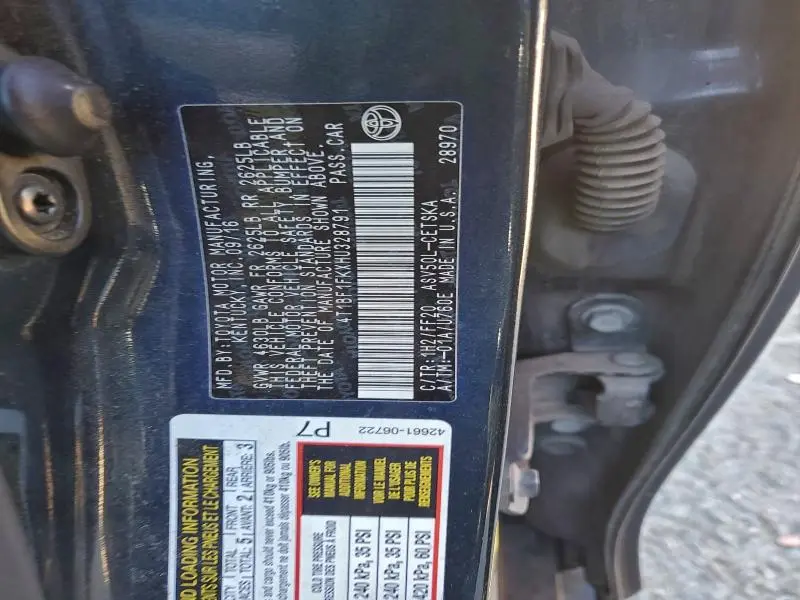 2017 TOYOTA CAMRY LE  