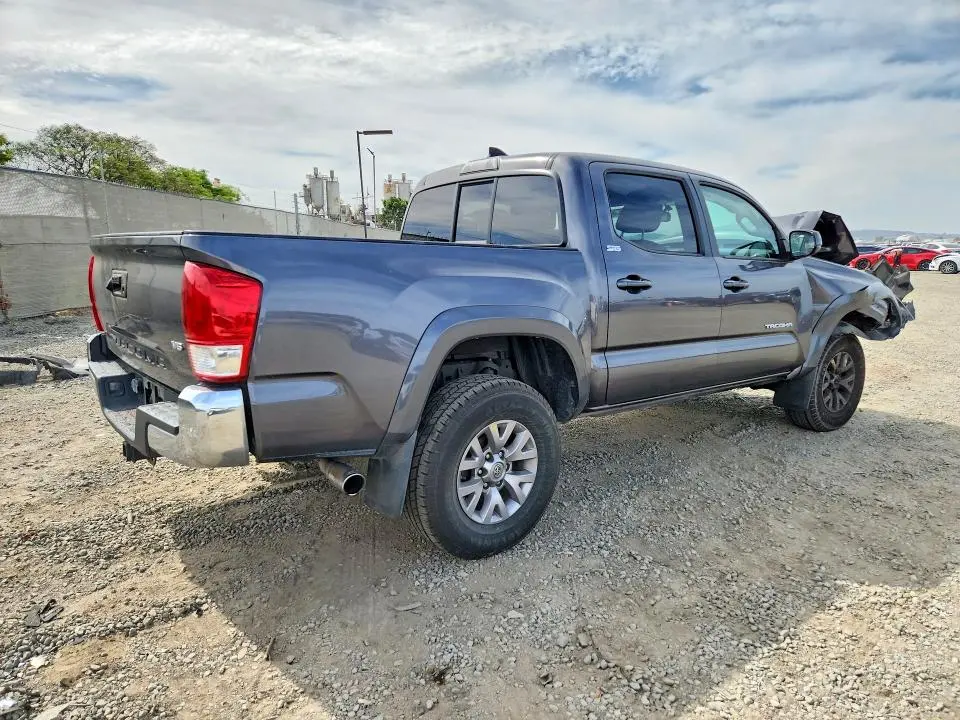 2017 TOYOTA TACOMA SR5 V6  
