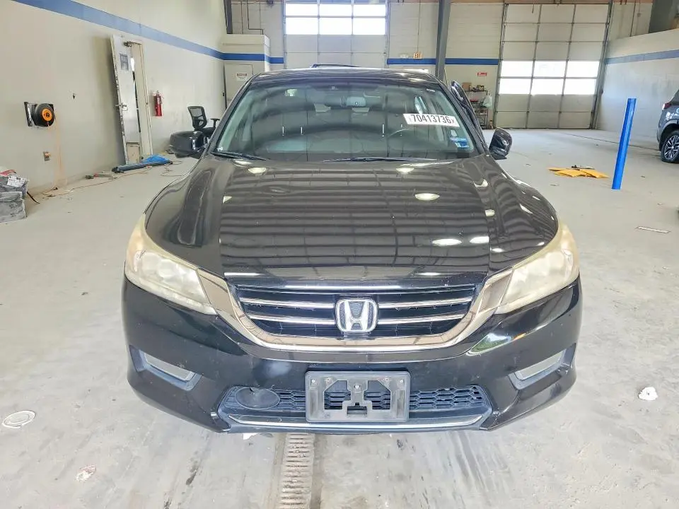 2013 HONDA ACCORD TOURING  