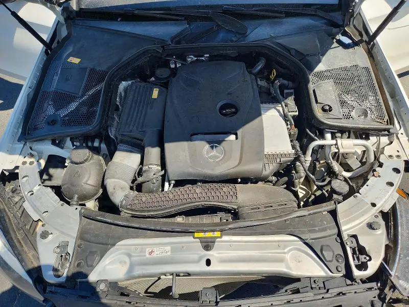2016 MERCEDES-BENZ C 300  