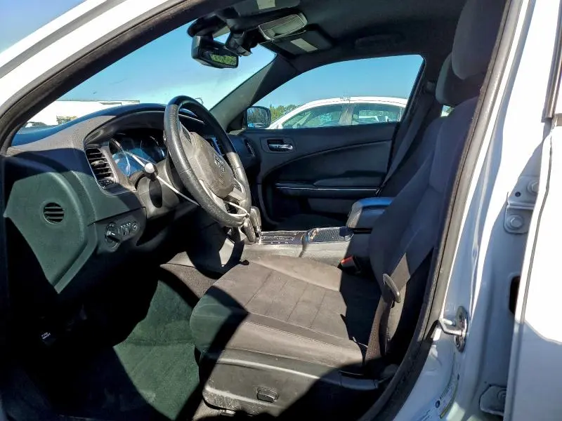 2013 DODGE CHARGER SE  
