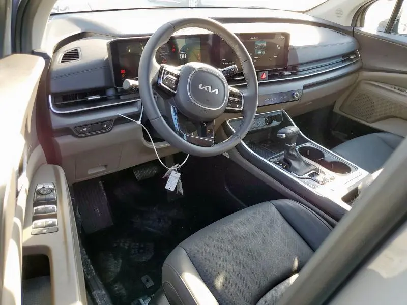 2025 KIA CARNIVAL EX  