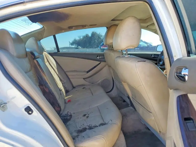 2011 NISSAN ALTIMA BASE  