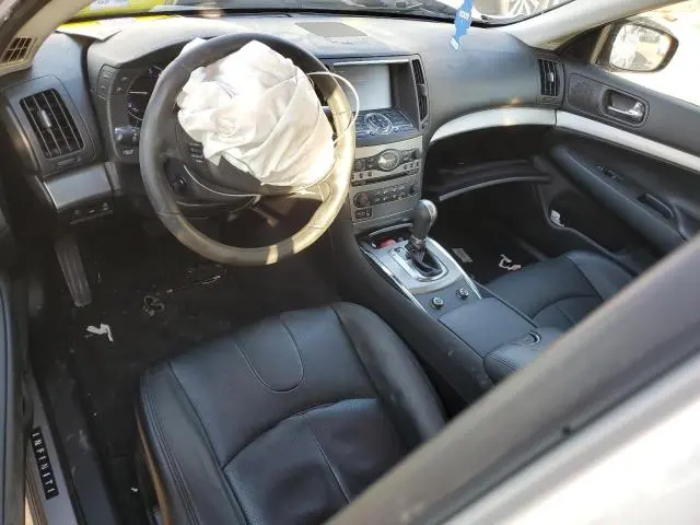 2010 INFINITI G37 BASE  