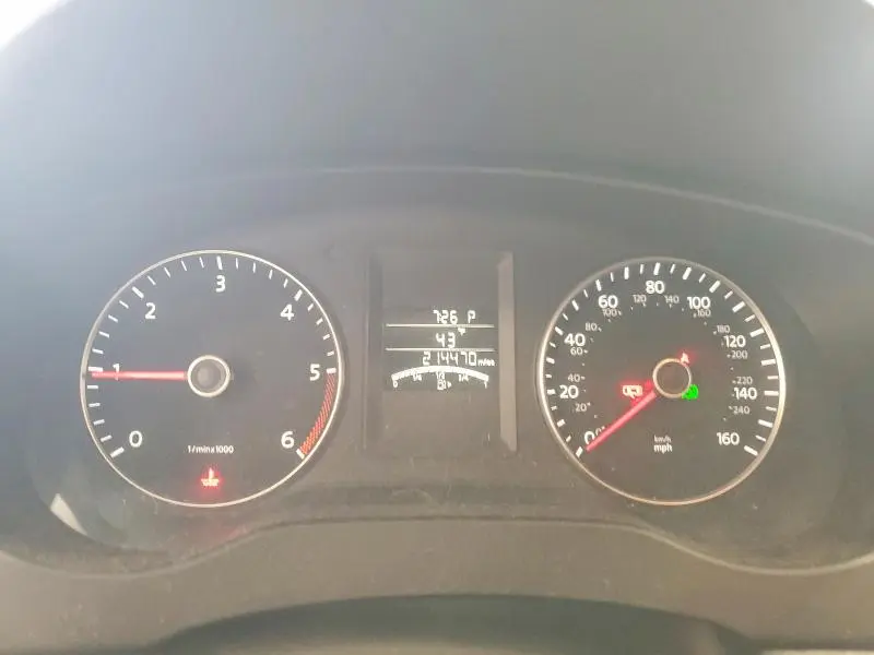 2013 VOLKSWAGEN JETTA TDI  