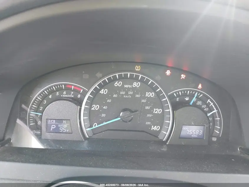 2015 TOYOTA CAMRY LE